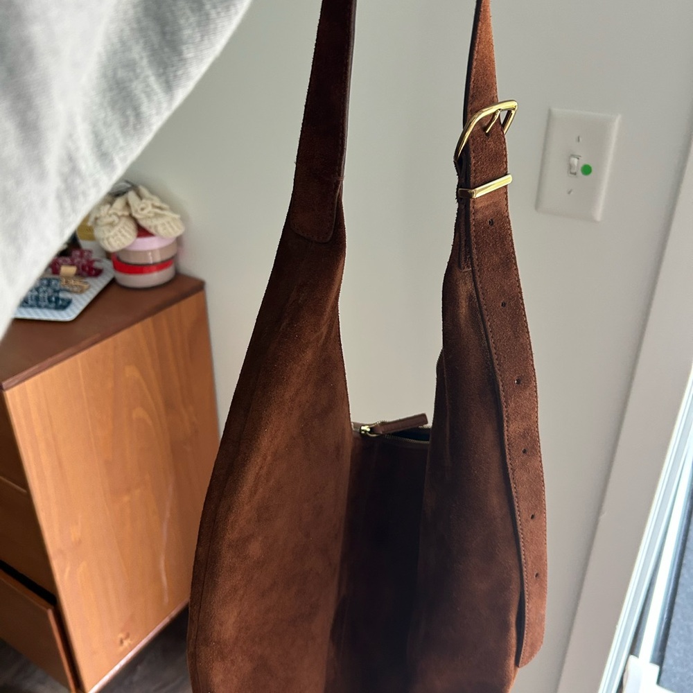 Madewell essential curve suede bag
